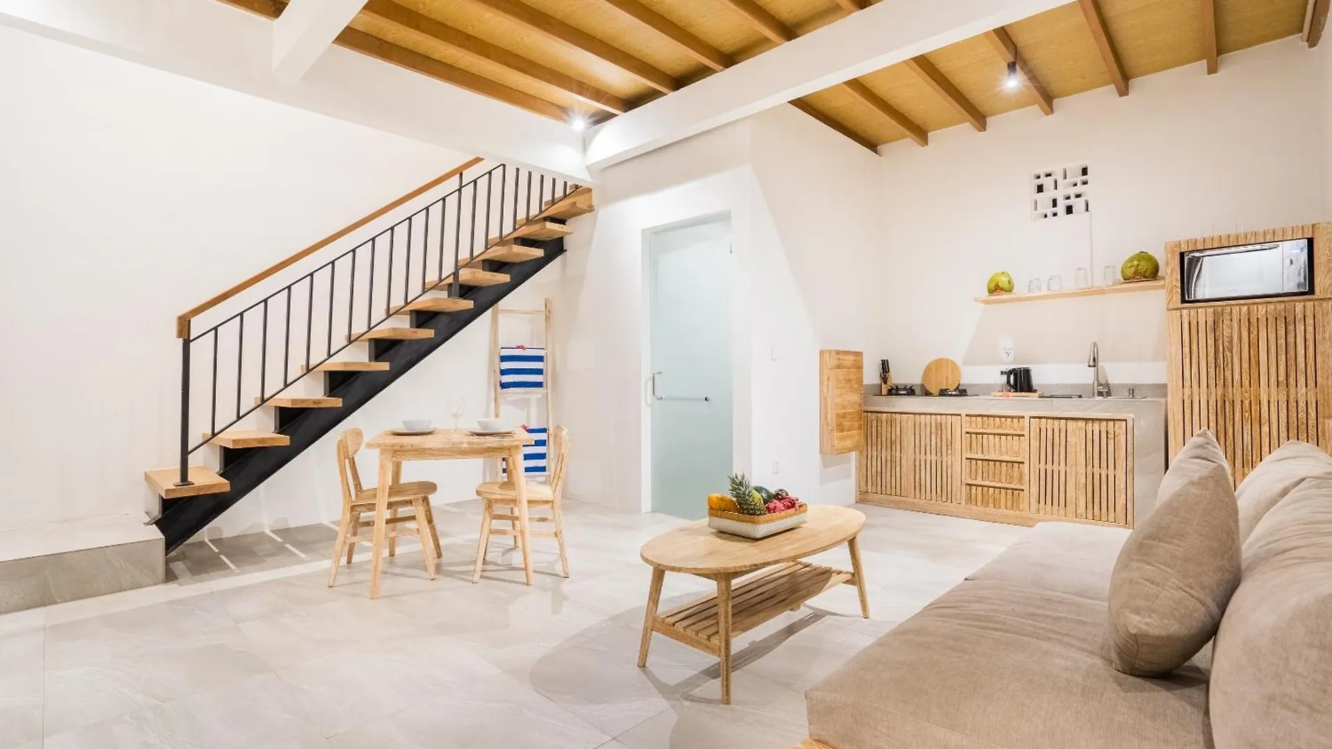 울루와뚜 Loft Baan Sea Nok 아파트 인도네시아